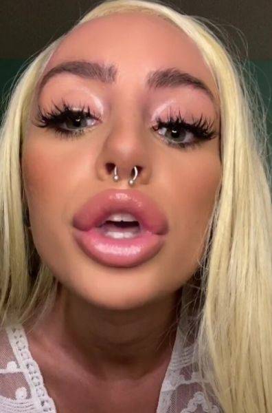 Naomi Woods - Blonde with piercing